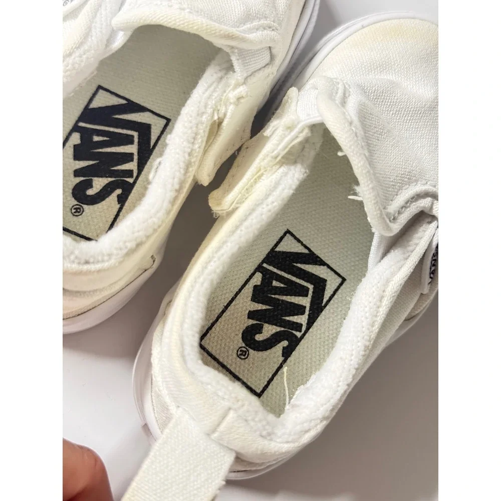 Vans Toddler Classic Slip-On True White Canvas Sneakers Size 4.0 Toddler Casual